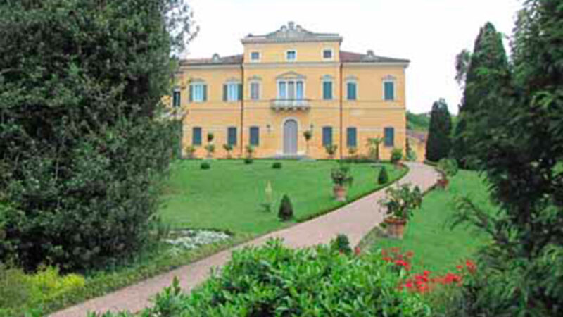 Villa Fogazzaro Colbachini: passeggiata nel giardino storico